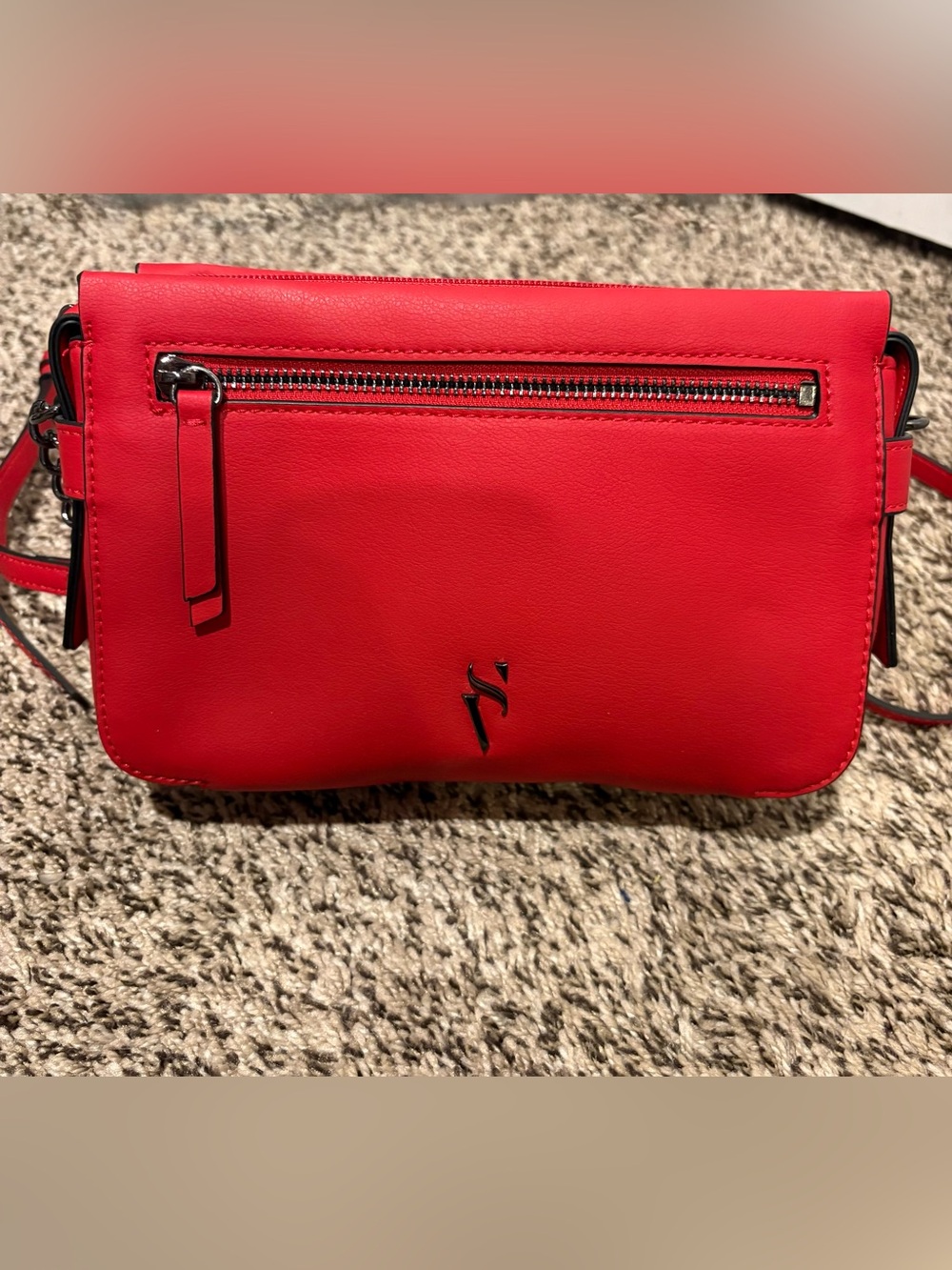 Simply Vera Red Women's Leather Crossbody Bag